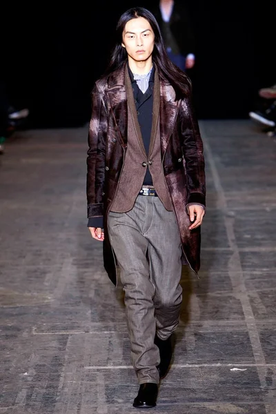Look 23
